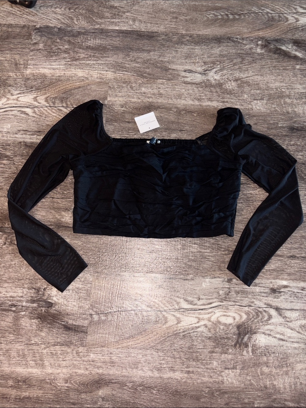 American Eagle Outfitters Black Square-Neck Long Sleeve Crop Top